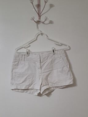 J Crew Women’s White Cotton Shorts